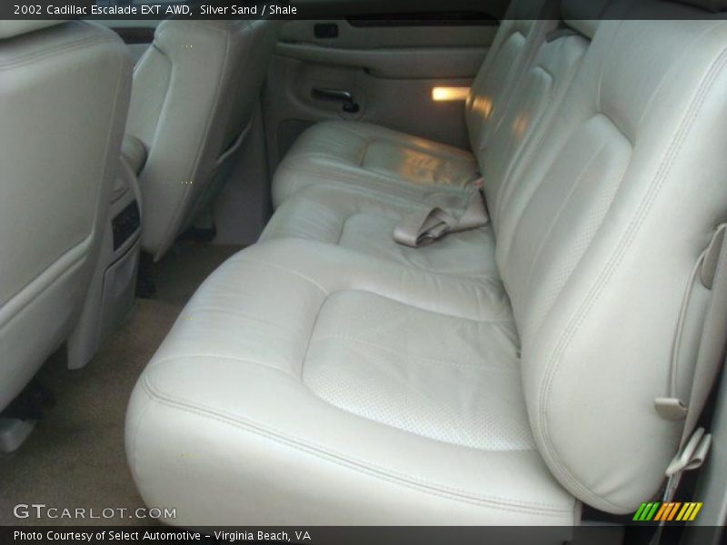 Silver Sand / Shale 2002 Cadillac Escalade EXT AWD