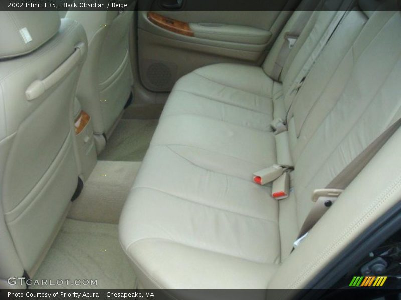 Black Obsidian / Beige 2002 Infiniti I 35