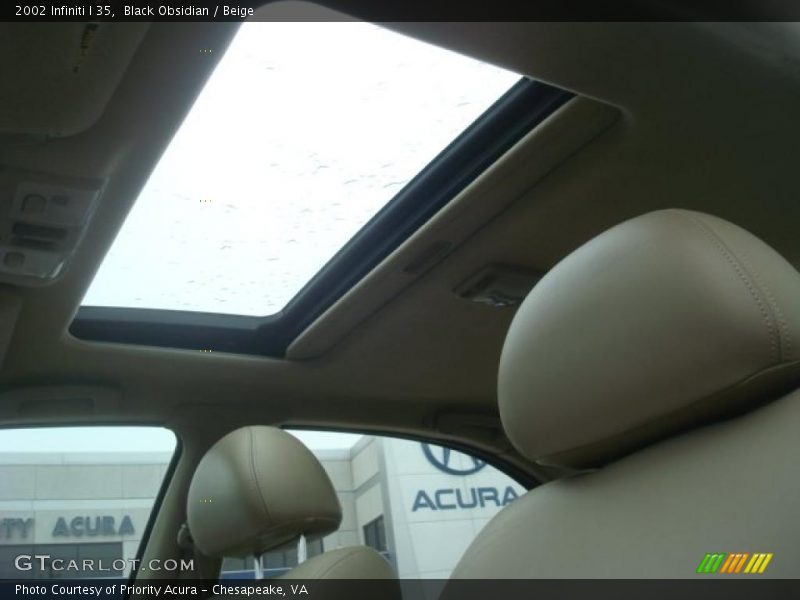 Black Obsidian / Beige 2002 Infiniti I 35
