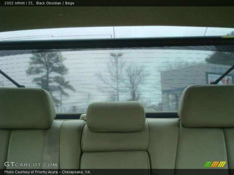 Black Obsidian / Beige 2002 Infiniti I 35