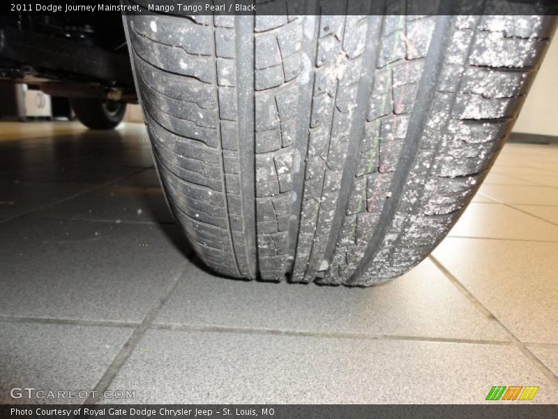 Mango Tango Pearl / Black 2011 Dodge Journey Mainstreet
