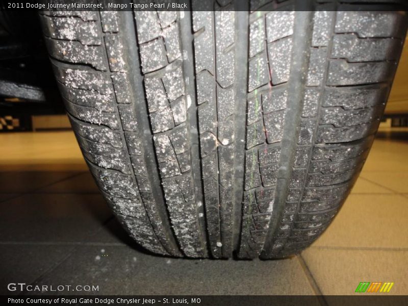 Mango Tango Pearl / Black 2011 Dodge Journey Mainstreet