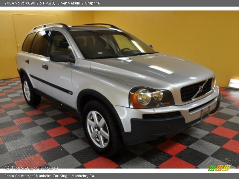 Silver Metallic / Graphite 2004 Volvo XC90 2.5T AWD