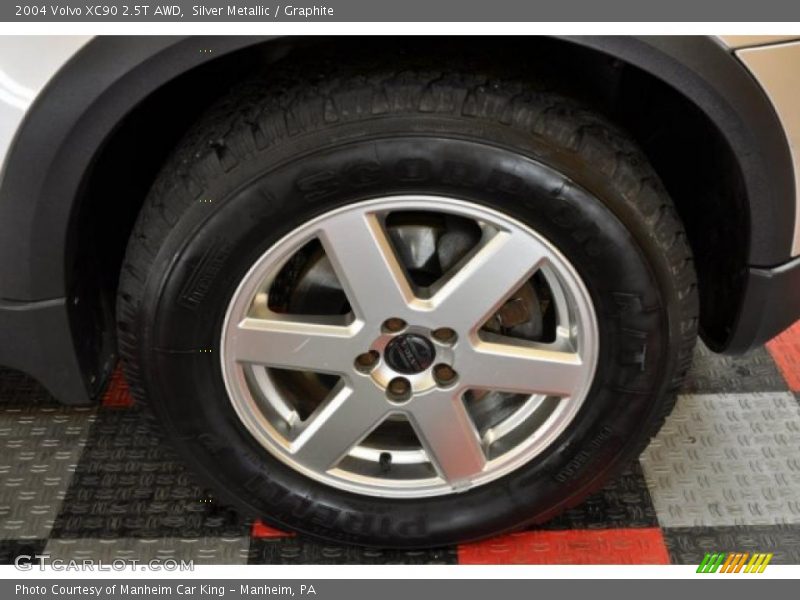 Silver Metallic / Graphite 2004 Volvo XC90 2.5T AWD