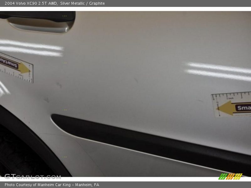 Silver Metallic / Graphite 2004 Volvo XC90 2.5T AWD