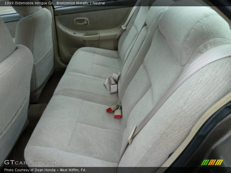  1999 Intrigue GX Neutral Interior