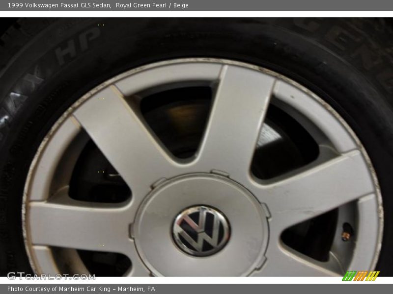 Royal Green Pearl / Beige 1999 Volkswagen Passat GLS Sedan