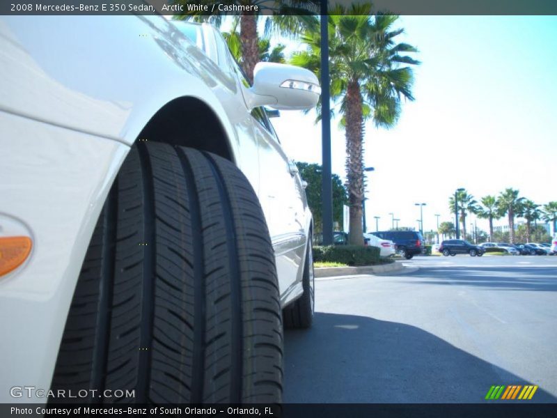 Arctic White / Cashmere 2008 Mercedes-Benz E 350 Sedan