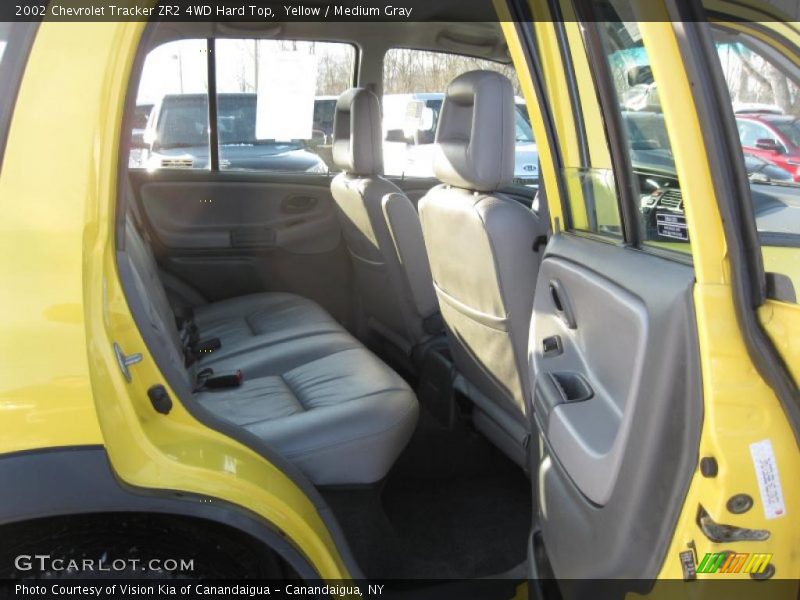 Yellow / Medium Gray 2002 Chevrolet Tracker ZR2 4WD Hard Top