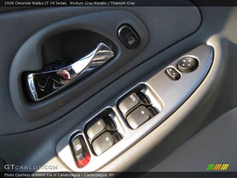 Medium Gray Metallic / Titanium Gray 2006 Chevrolet Malibu LT V6 Sedan
