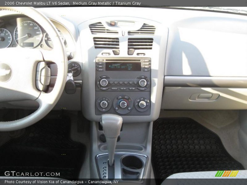 Medium Gray Metallic / Titanium Gray 2006 Chevrolet Malibu LT V6 Sedan