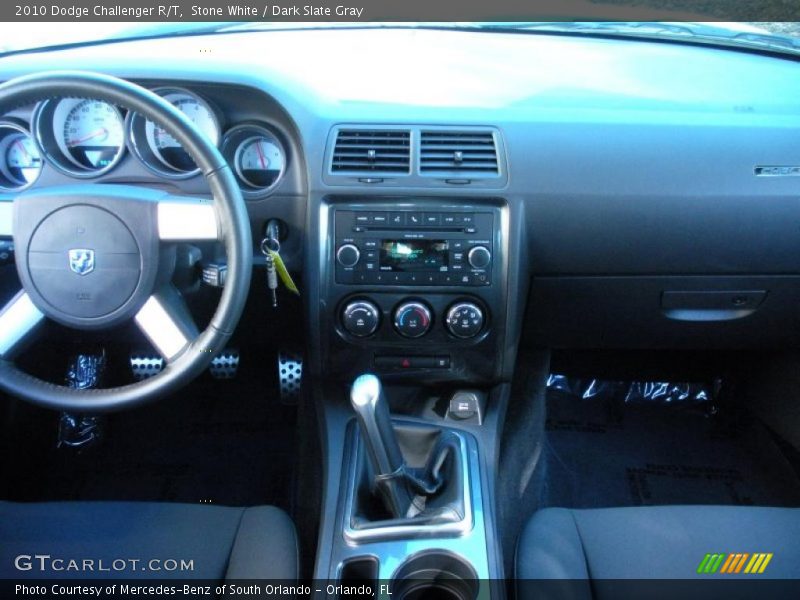 Stone White / Dark Slate Gray 2010 Dodge Challenger R/T