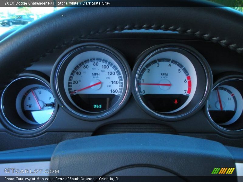 Stone White / Dark Slate Gray 2010 Dodge Challenger R/T