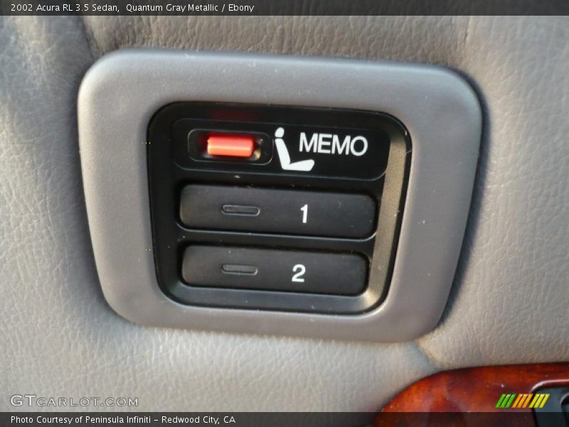 Controls of 2002 RL 3.5 Sedan