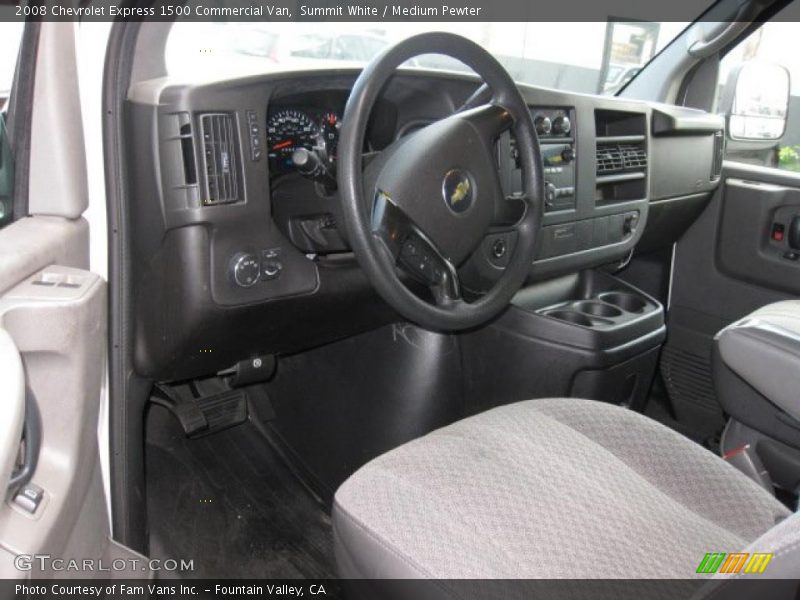 Dashboard of 2008 Express 1500 Commercial Van