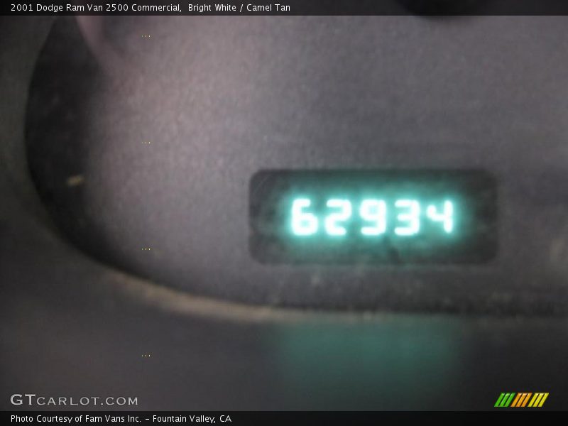 Bright White / Camel Tan 2001 Dodge Ram Van 2500 Commercial