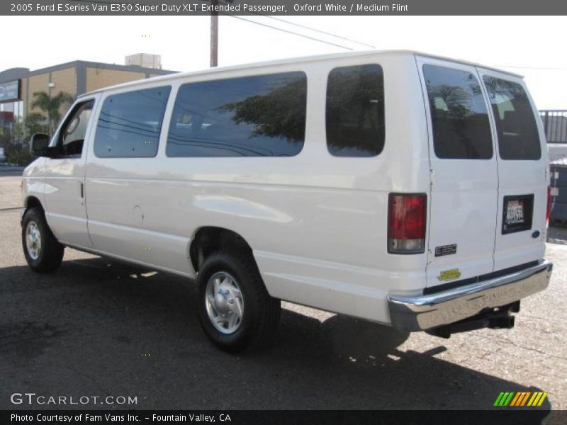 Oxford White / Medium Flint 2005 Ford E Series Van E350 Super Duty XLT Extended Passenger