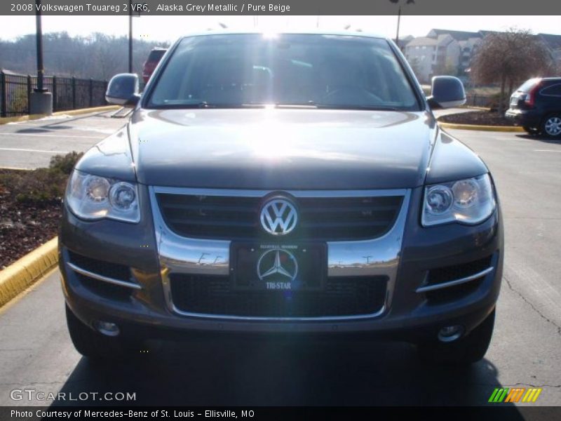 Alaska Grey Metallic / Pure Beige 2008 Volkswagen Touareg 2 VR6