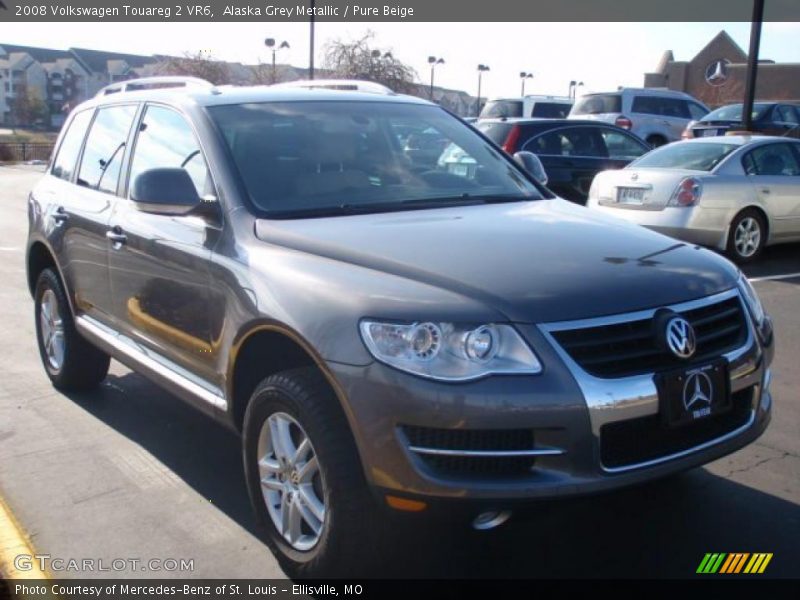 Alaska Grey Metallic / Pure Beige 2008 Volkswagen Touareg 2 VR6