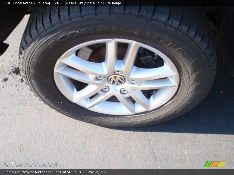 Alaska Grey Metallic / Pure Beige 2008 Volkswagen Touareg 2 VR6