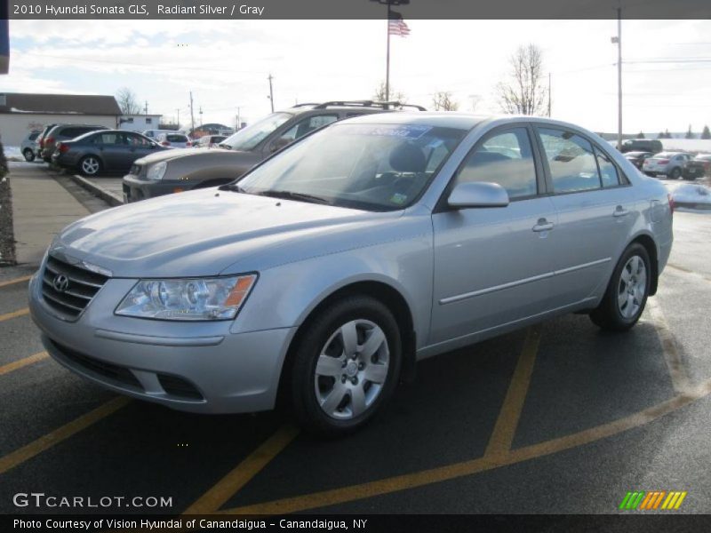 Radiant Silver / Gray 2010 Hyundai Sonata GLS