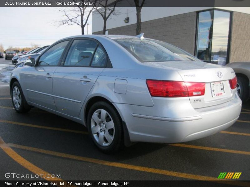 Radiant Silver / Gray 2010 Hyundai Sonata GLS