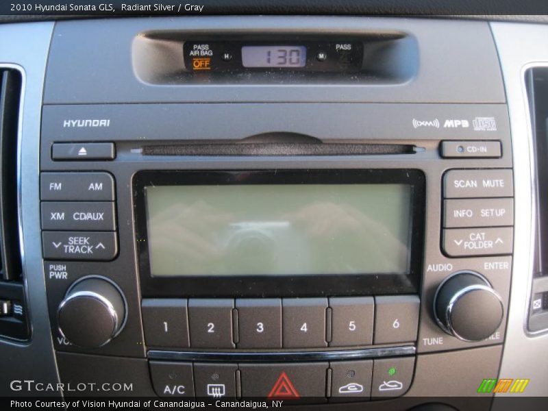 Radiant Silver / Gray 2010 Hyundai Sonata GLS