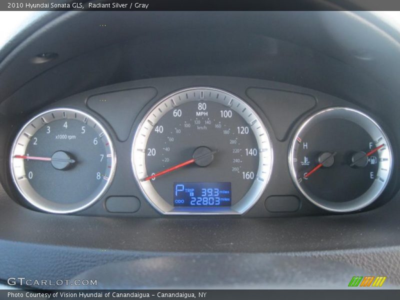 Radiant Silver / Gray 2010 Hyundai Sonata GLS