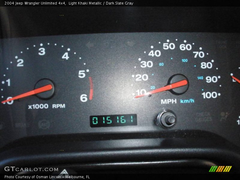 Light Khaki Metallic / Dark Slate Gray 2004 Jeep Wrangler Unlimited 4x4