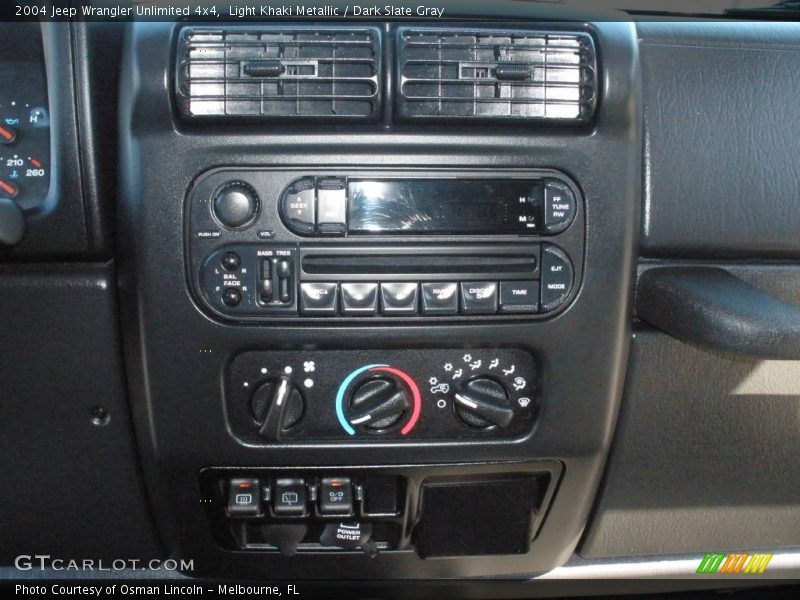 Light Khaki Metallic / Dark Slate Gray 2004 Jeep Wrangler Unlimited 4x4