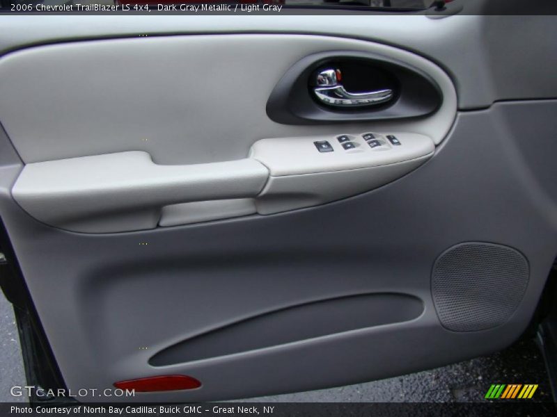 Dark Gray Metallic / Light Gray 2006 Chevrolet TrailBlazer LS 4x4