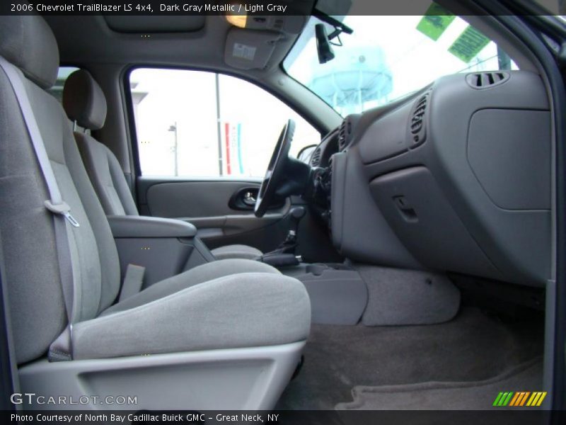 Dark Gray Metallic / Light Gray 2006 Chevrolet TrailBlazer LS 4x4