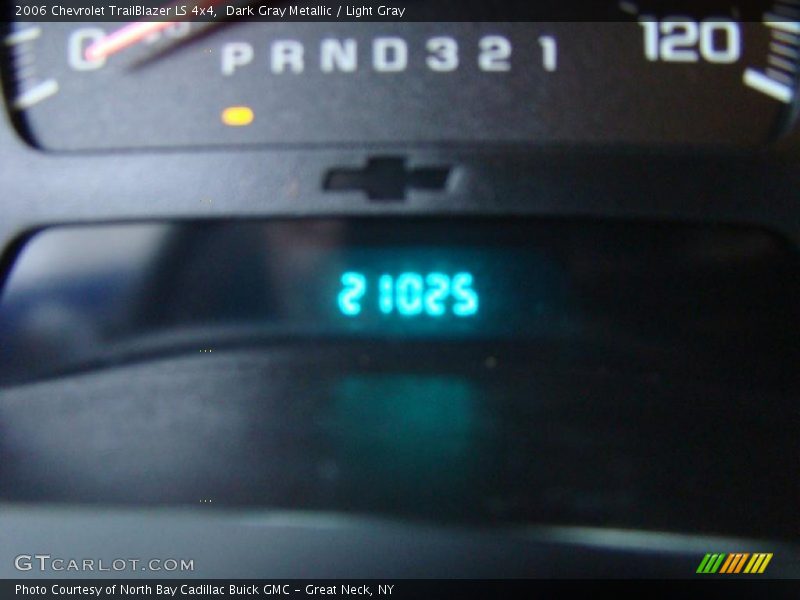 Dark Gray Metallic / Light Gray 2006 Chevrolet TrailBlazer LS 4x4