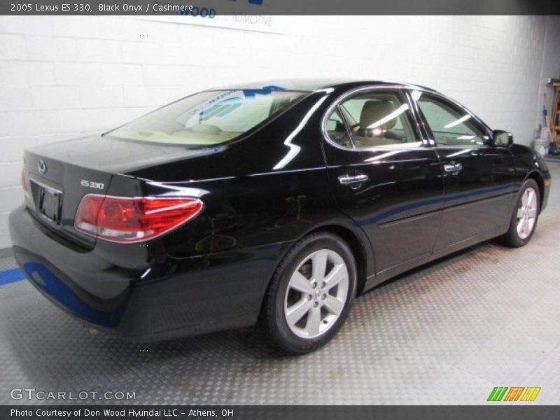 Black Onyx / Cashmere 2005 Lexus ES 330