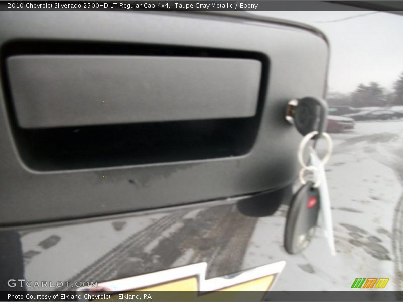 Taupe Gray Metallic / Ebony 2010 Chevrolet Silverado 2500HD LT Regular Cab 4x4