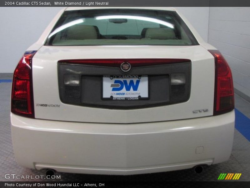 White Diamond / Light Neutral 2004 Cadillac CTS Sedan