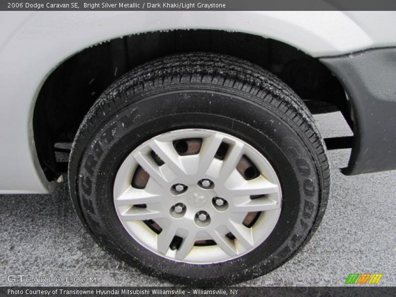 Bright Silver Metallic / Dark Khaki/Light Graystone 2006 Dodge Caravan SE