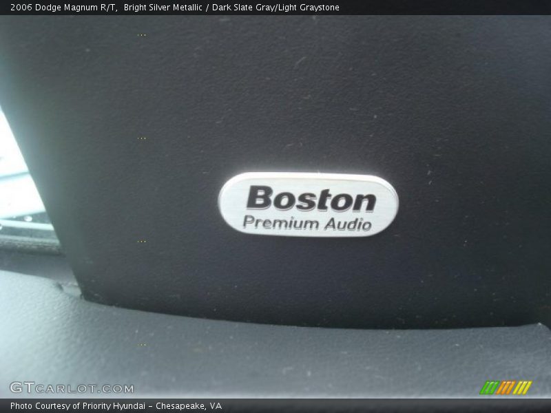 Bright Silver Metallic / Dark Slate Gray/Light Graystone 2006 Dodge Magnum R/T