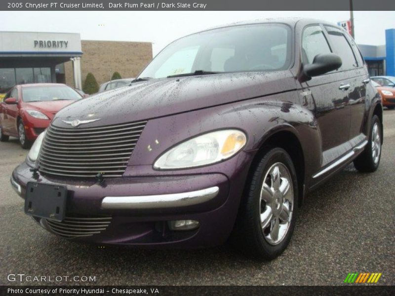 Front 3/4 View of 2005 PT Cruiser Limited