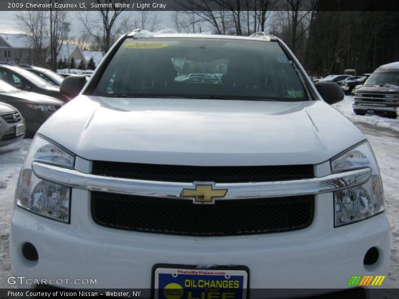 Summit White / Light Gray 2009 Chevrolet Equinox LS