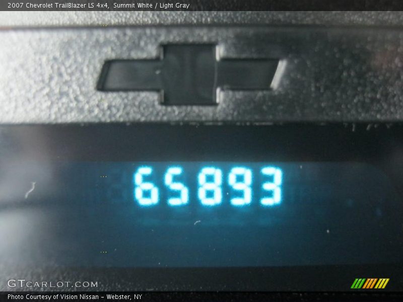 Summit White / Light Gray 2007 Chevrolet TrailBlazer LS 4x4