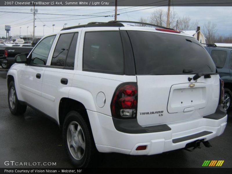 Summit White / Light Gray 2007 Chevrolet TrailBlazer LS 4x4