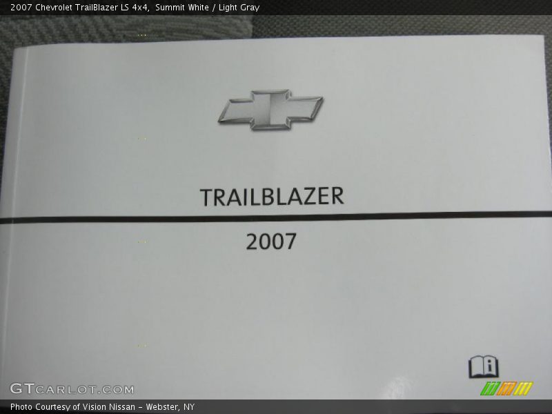 Summit White / Light Gray 2007 Chevrolet TrailBlazer LS 4x4