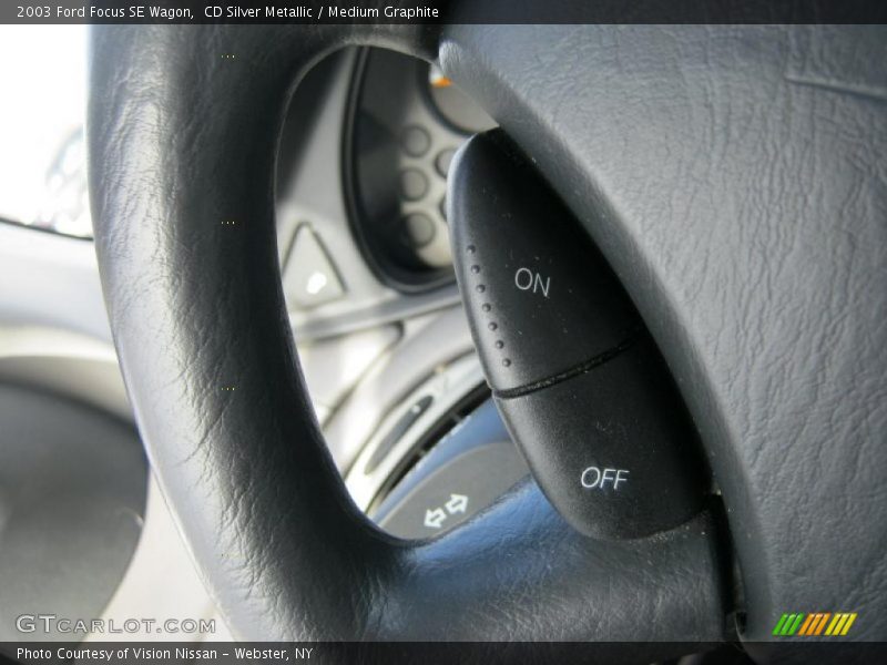 CD Silver Metallic / Medium Graphite 2003 Ford Focus SE Wagon