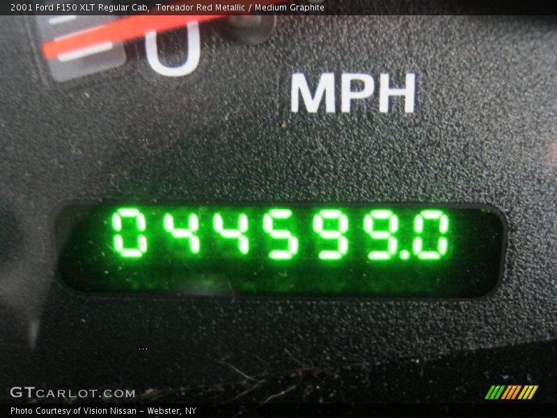Toreador Red Metallic / Medium Graphite 2001 Ford F150 XLT Regular Cab
