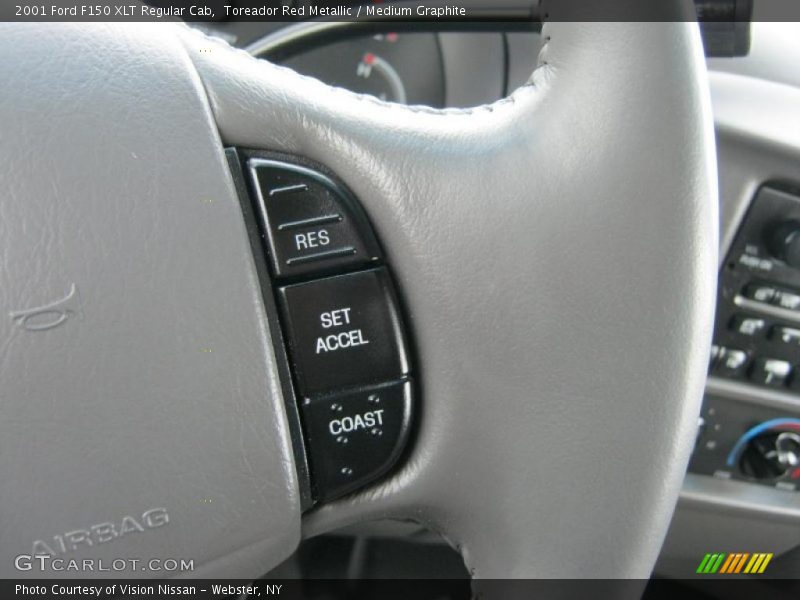 Toreador Red Metallic / Medium Graphite 2001 Ford F150 XLT Regular Cab