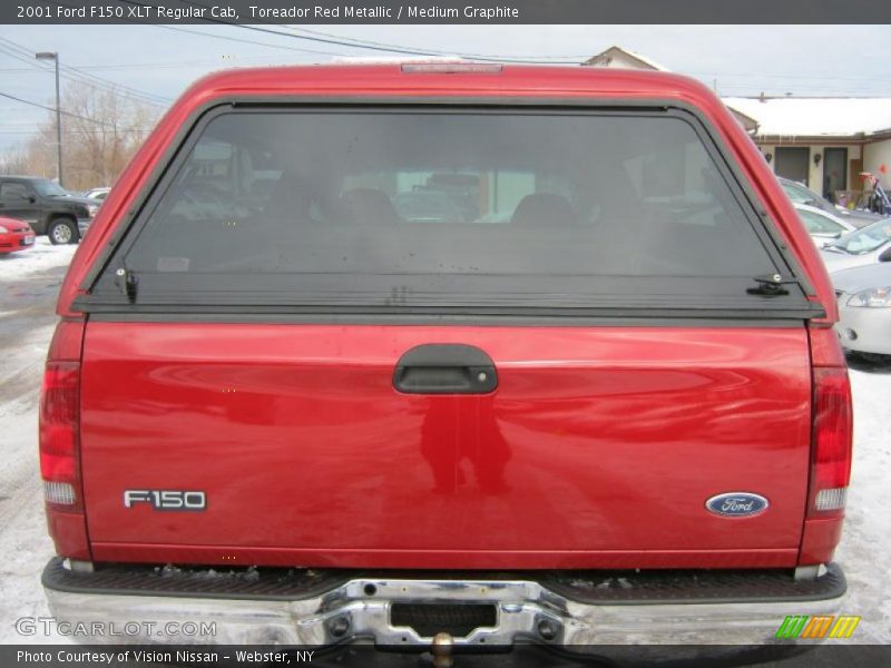Toreador Red Metallic / Medium Graphite 2001 Ford F150 XLT Regular Cab