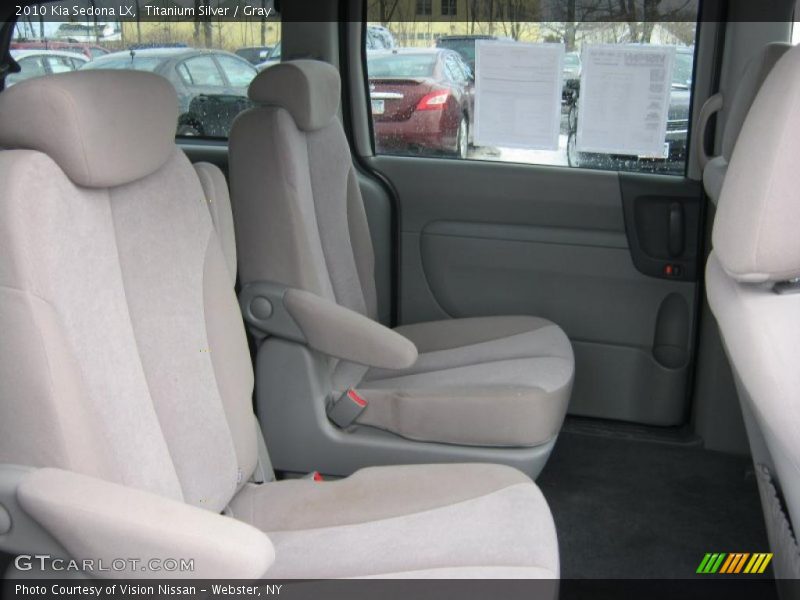 Titanium Silver / Gray 2010 Kia Sedona LX