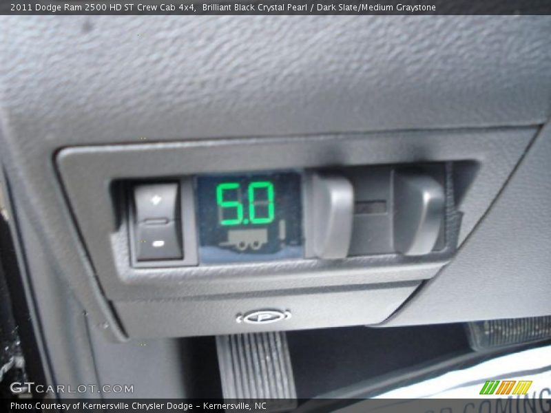 Brilliant Black Crystal Pearl / Dark Slate/Medium Graystone 2011 Dodge Ram 2500 HD ST Crew Cab 4x4