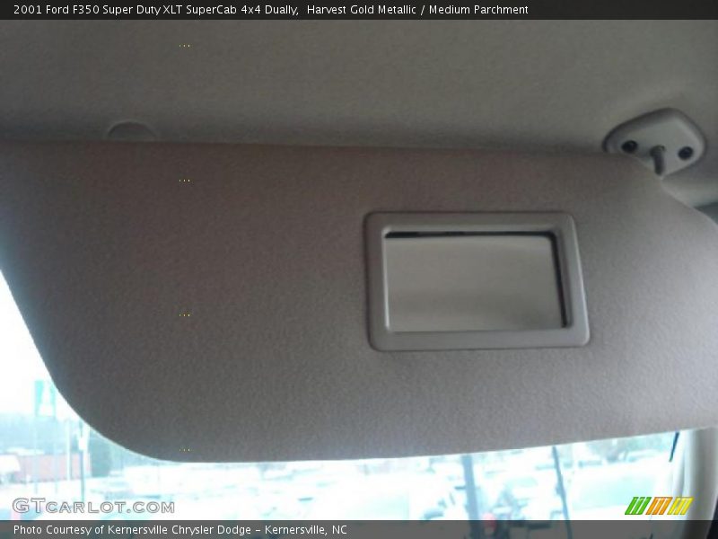 Harvest Gold Metallic / Medium Parchment 2001 Ford F350 Super Duty XLT SuperCab 4x4 Dually